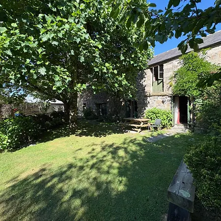 The Barn, Higher Boden, Manaccan, Helston, Cornwall *